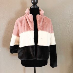 Faux fur jacket coat medium